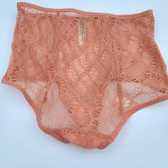 Intimately Free People High Waist Lace Panty Brief Size XS Peach NWOT - Picture 3 of 5